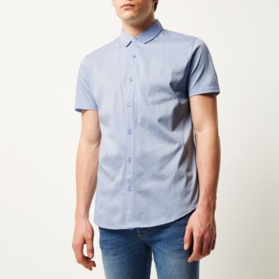 Light blue short sleeve shirt